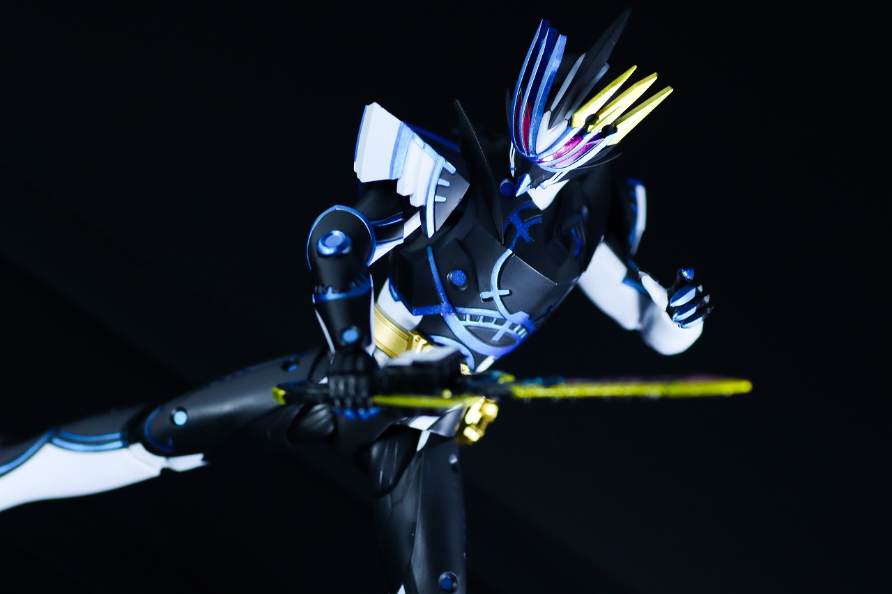 S.H.フィギュアーツ　仮面ライダーデュランダル オーシャンヒストリー　レビュー　アクション