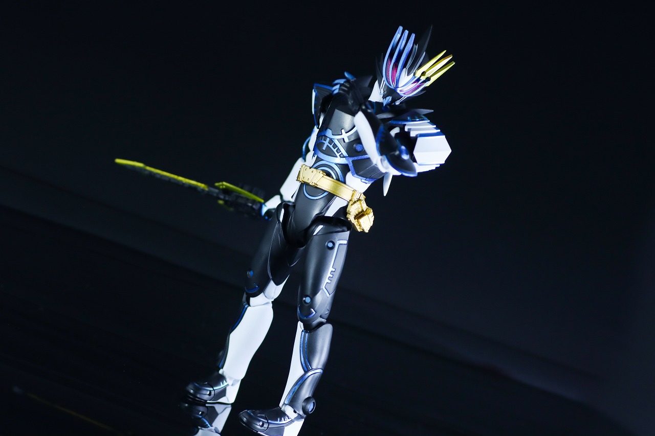 S.H.フィギュアーツ　仮面ライダーデュランダル オーシャンヒストリー　レビュー　アクション