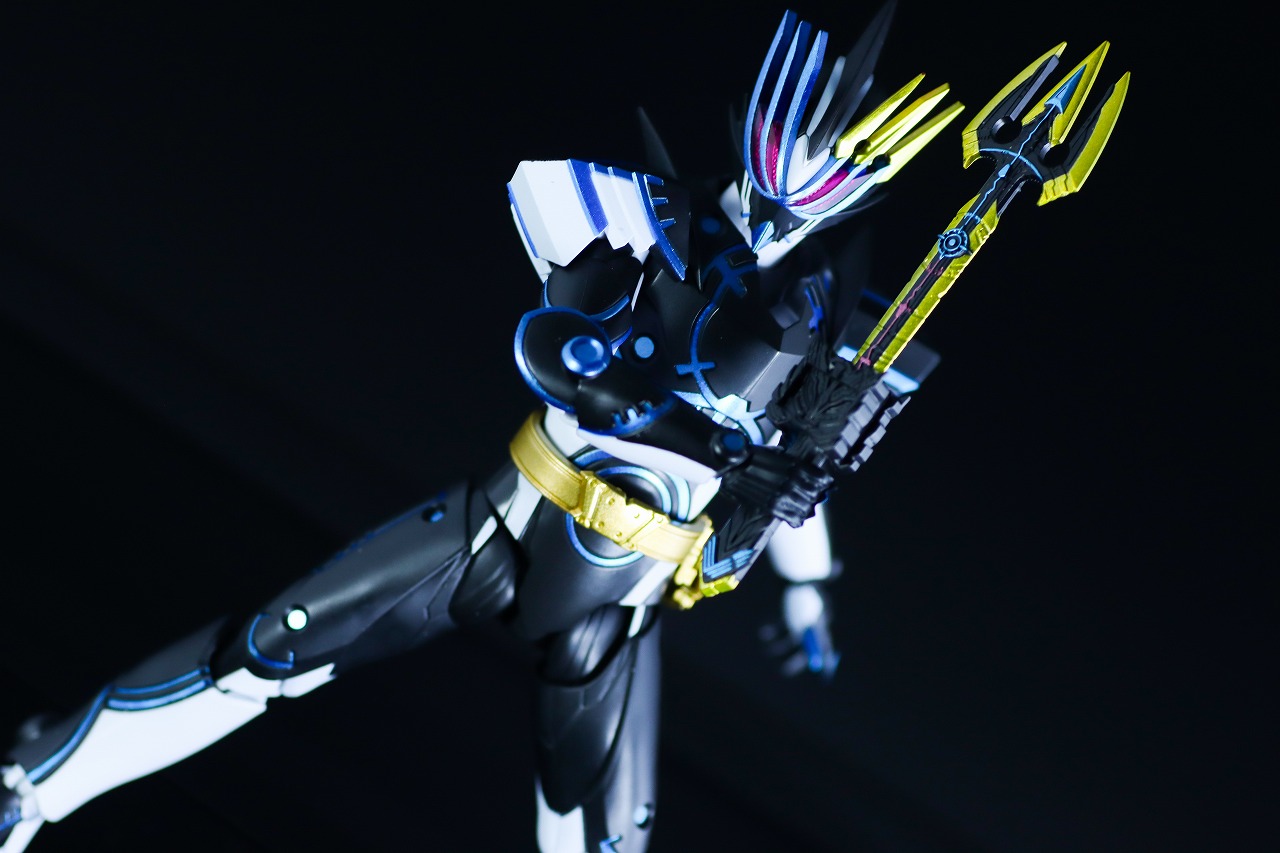 S.H.フィギュアーツ　仮面ライダーデュランダル オーシャンヒストリー　レビュー　アクション