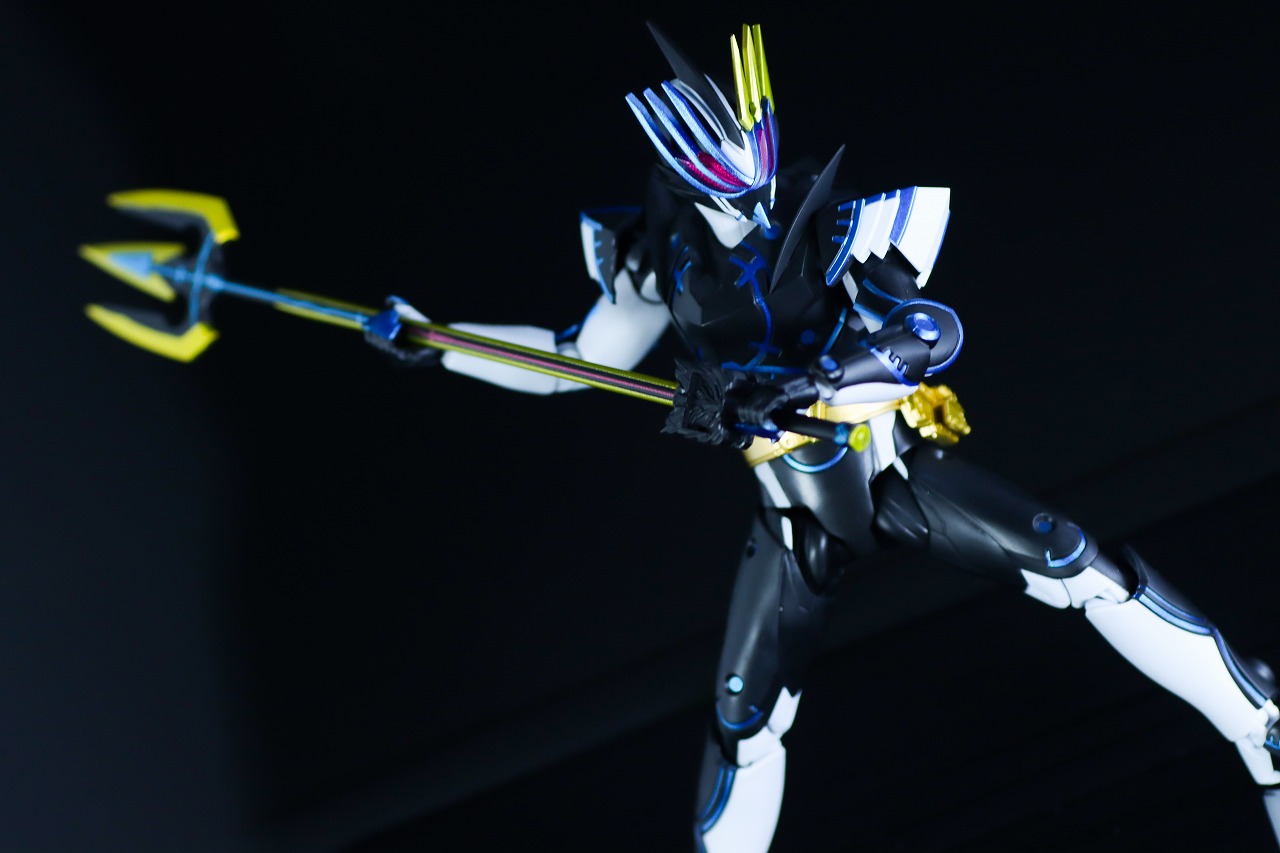 S.H.フィギュアーツ　仮面ライダーデュランダル オーシャンヒストリー　レビュー　アクション