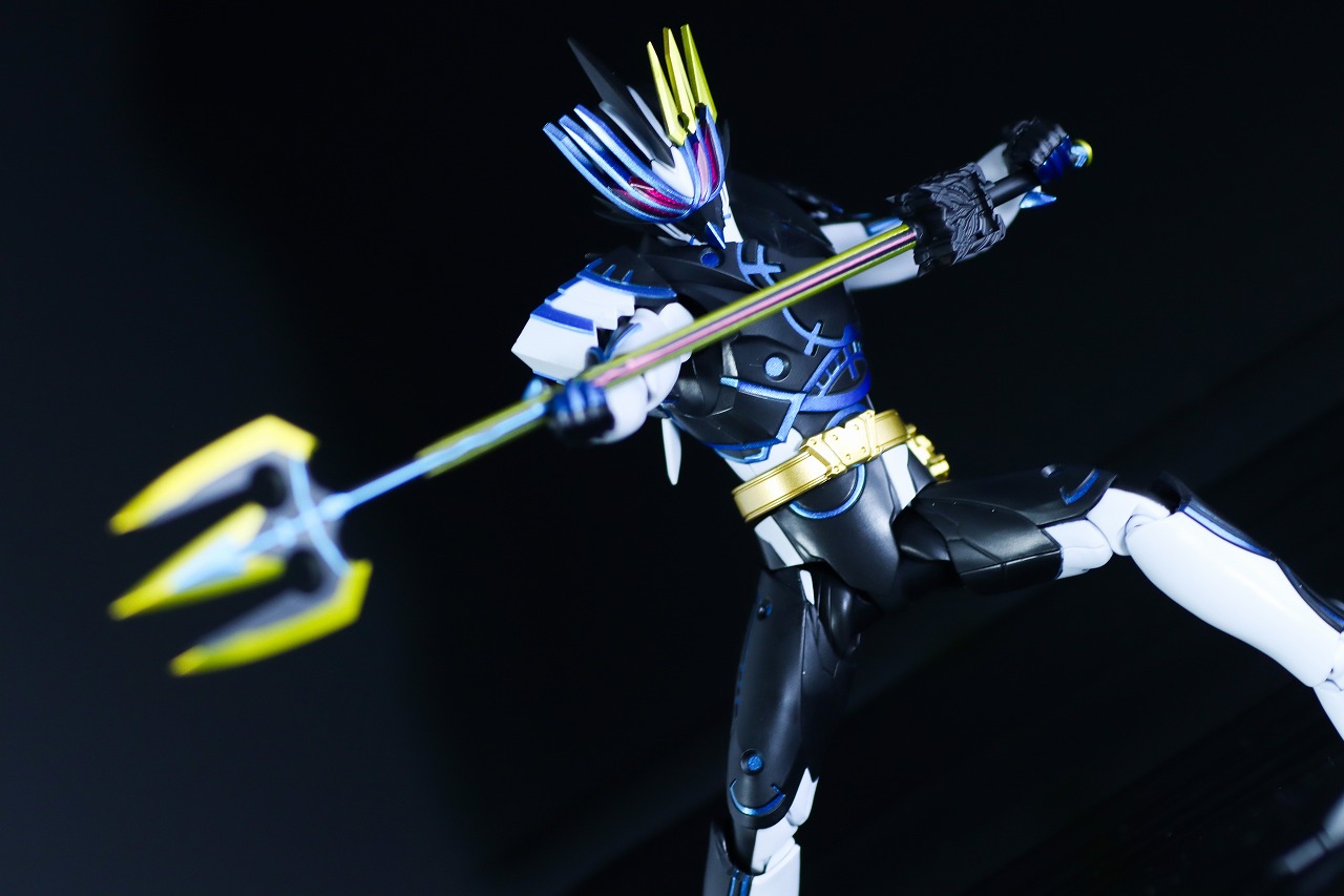 S.H.フィギュアーツ　仮面ライダーデュランダル オーシャンヒストリー　レビュー