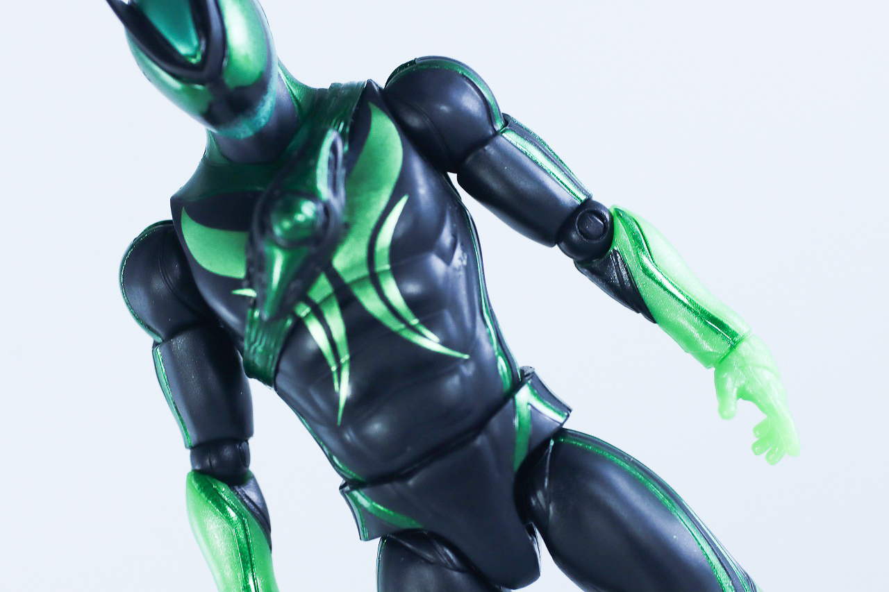 仮面ライダーアクションフィギュア カプセムチェンジコレクション　仮面ライダーゼッツ エスプリムセット　レビュー　本体