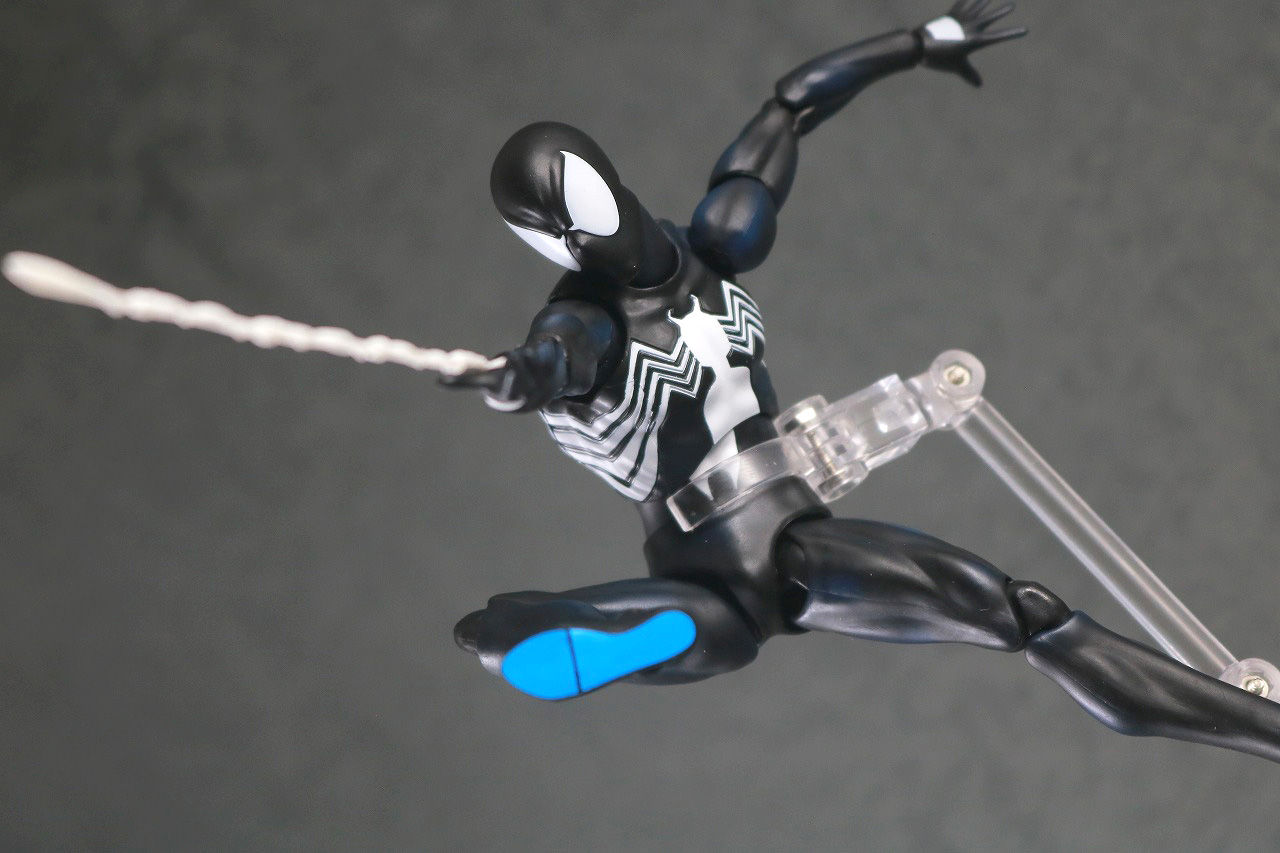 MAFEX　スパイダーマン ブラック・コスチューム COMIC Ver.