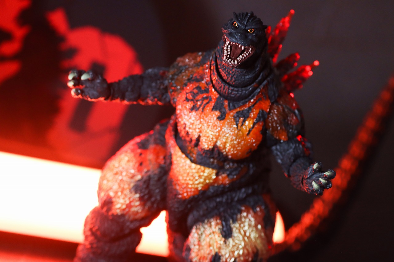S.H.モンスターアーツ　ゴジラ（1995／バーニングゴジラ） 70周年特別記念Ver.　レビュー