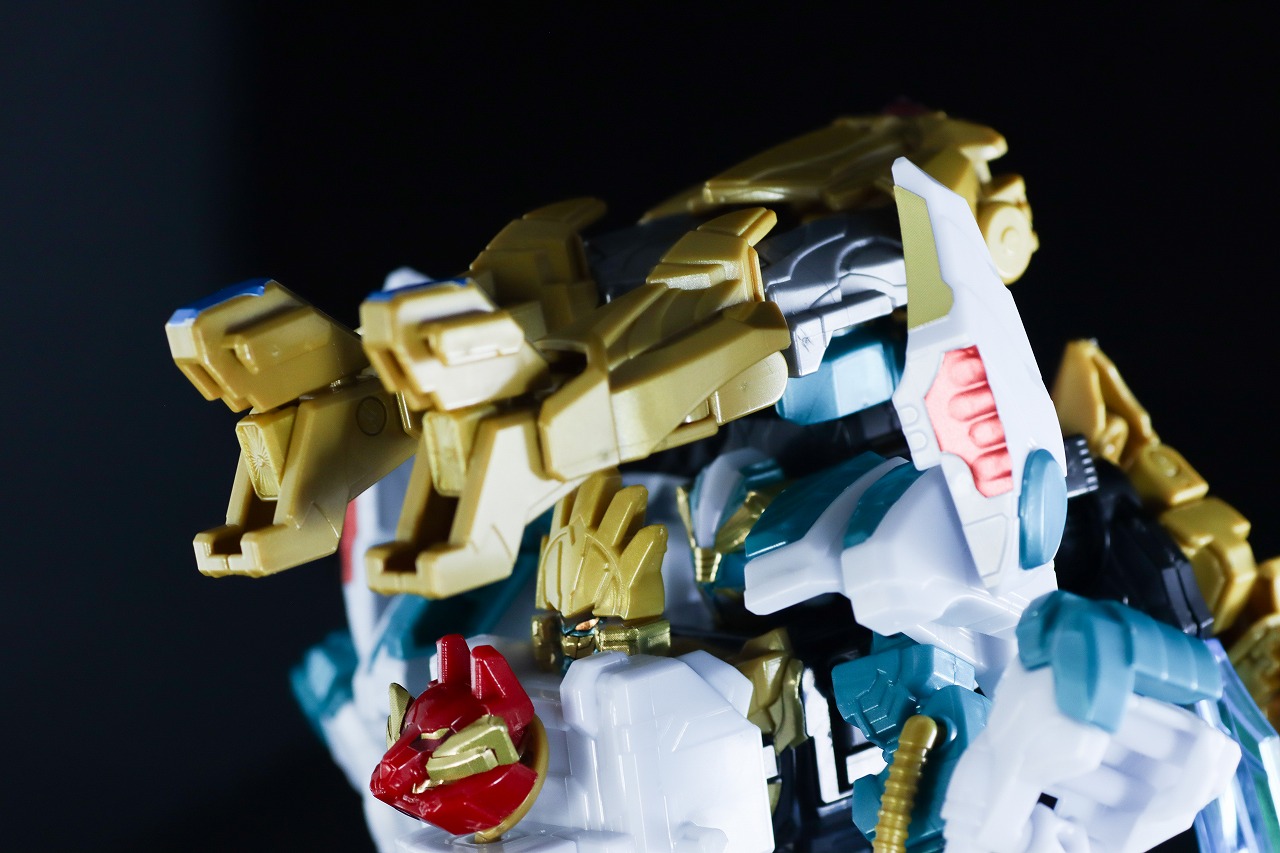 ミニプラ　テガソードホワイトバーン　レビュー　合体