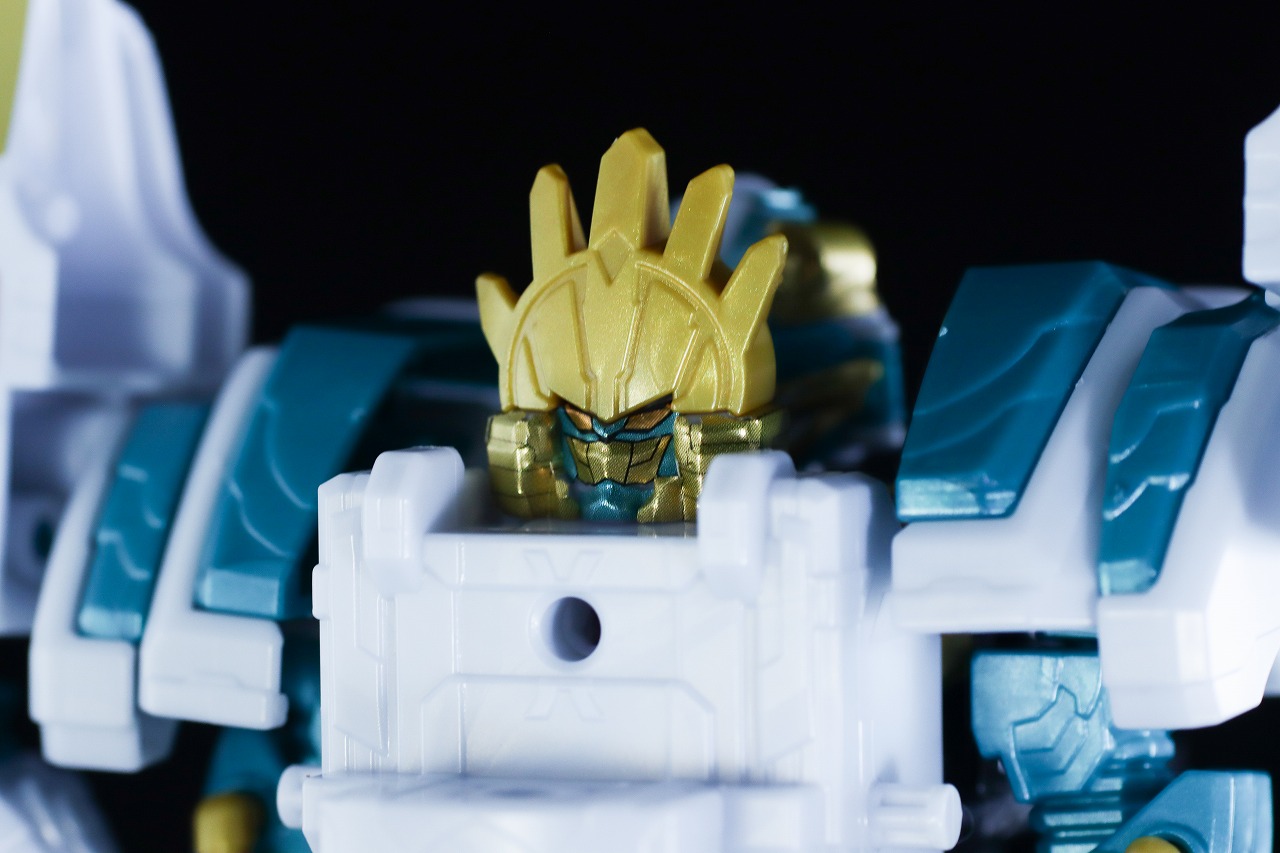 ミニプラ　テガソードホワイトバーン　レビュー　合体