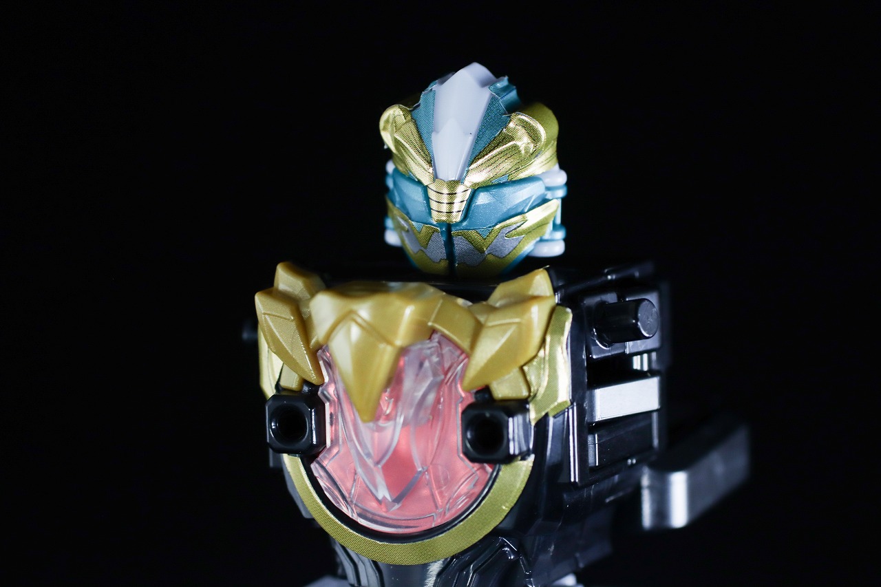 ミニプラ　テガソードホワイトバーン　レビュー　合体