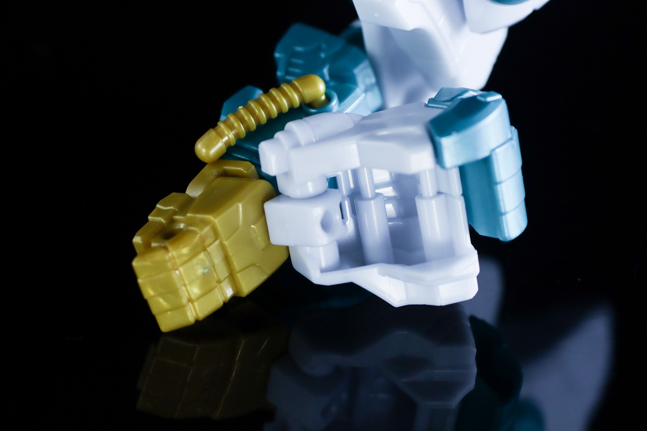 ミニプラ　テガソードホワイトバーン　レビュー　合体