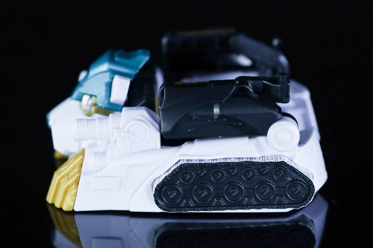 ミニプラ　べアックマ50　レビュー　本体