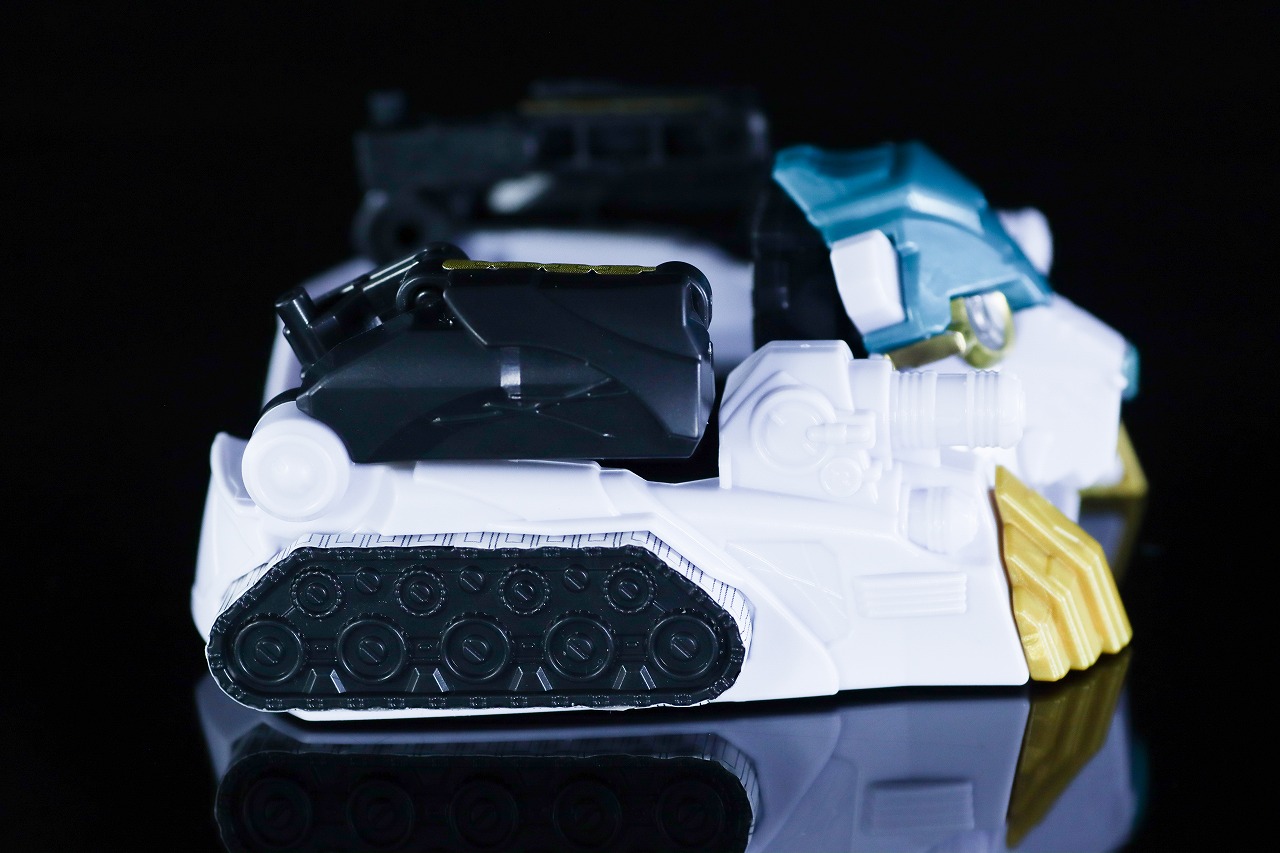 ミニプラ　べアックマ50　レビュー　本体