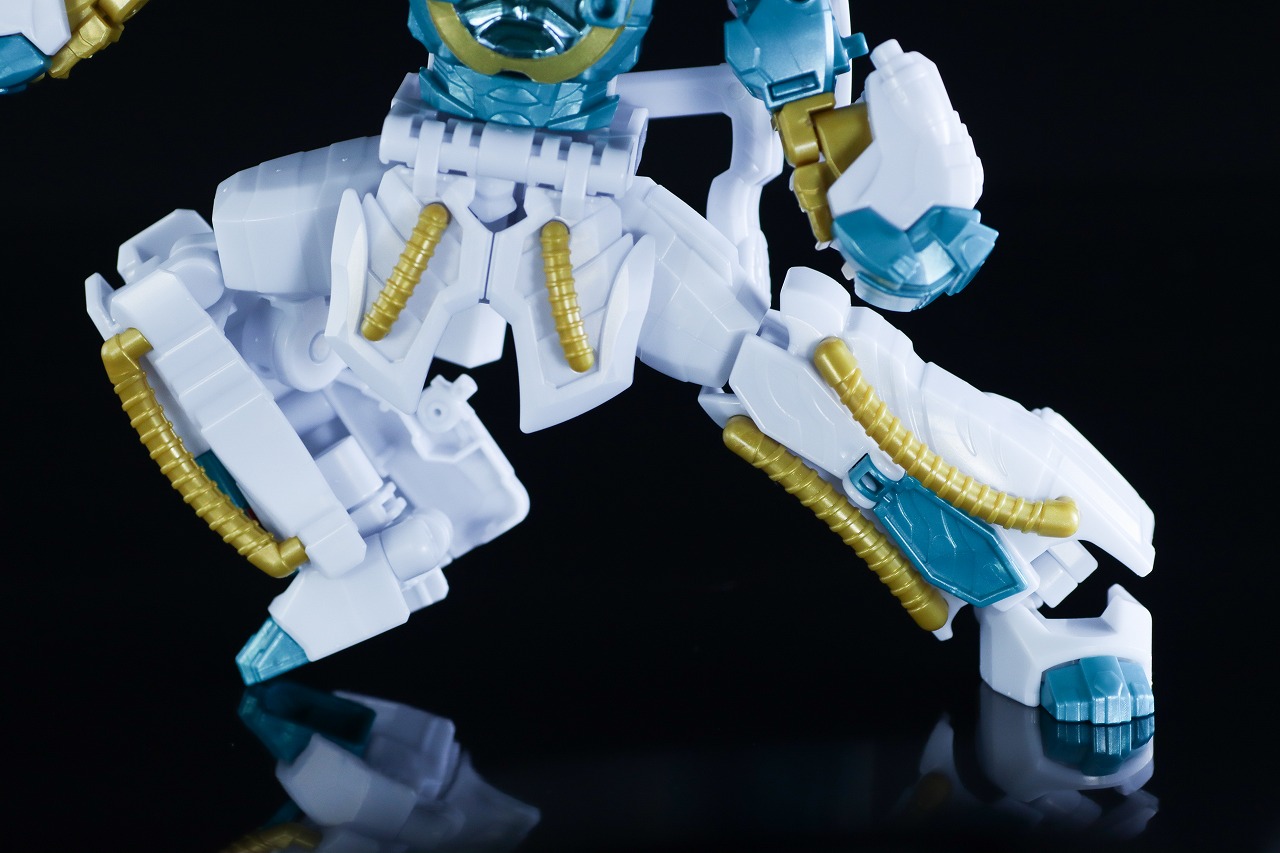 ミニプラ　グーデバーン　レビュー　可動範囲