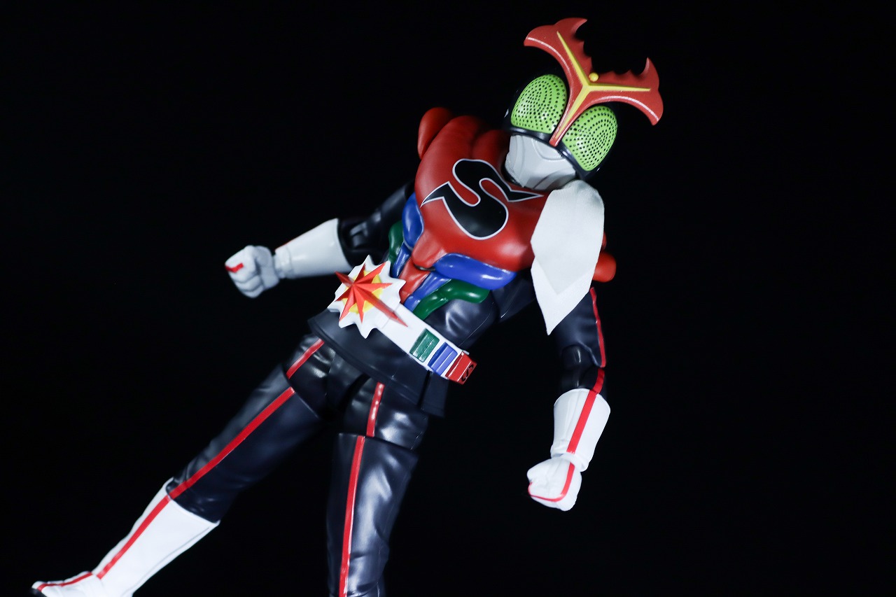 S.H.フィギュアーツ 真骨彫製法　仮面ライダーストロンガー　レビュー　アクション