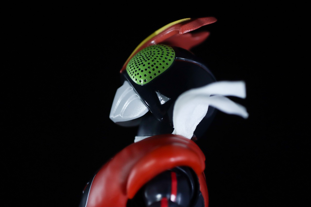 S.H.フィギュアーツ 真骨彫製法　仮面ライダーストロンガー　レビュー　可動範囲