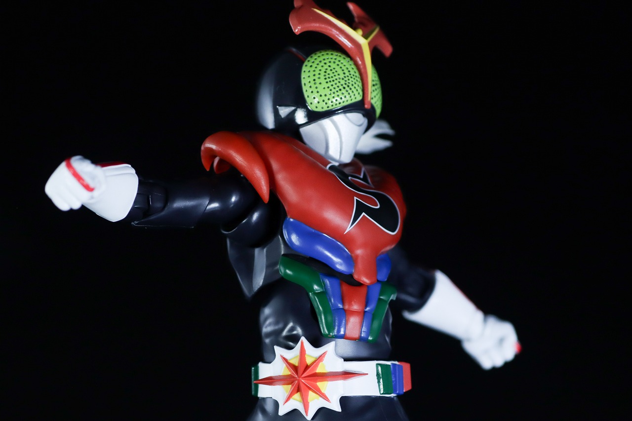 S.H.フィギュアーツ 真骨彫製法　仮面ライダーストロンガー　レビュー　可動範囲