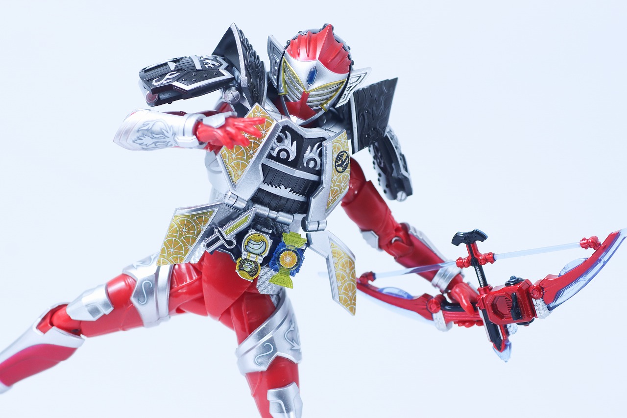 S.H.フィギュアーツ 真骨彫製法　仮面ライダー鎧武 ジンバーレモンアームズ　レビュー　アクション　仮面ライダーバロン