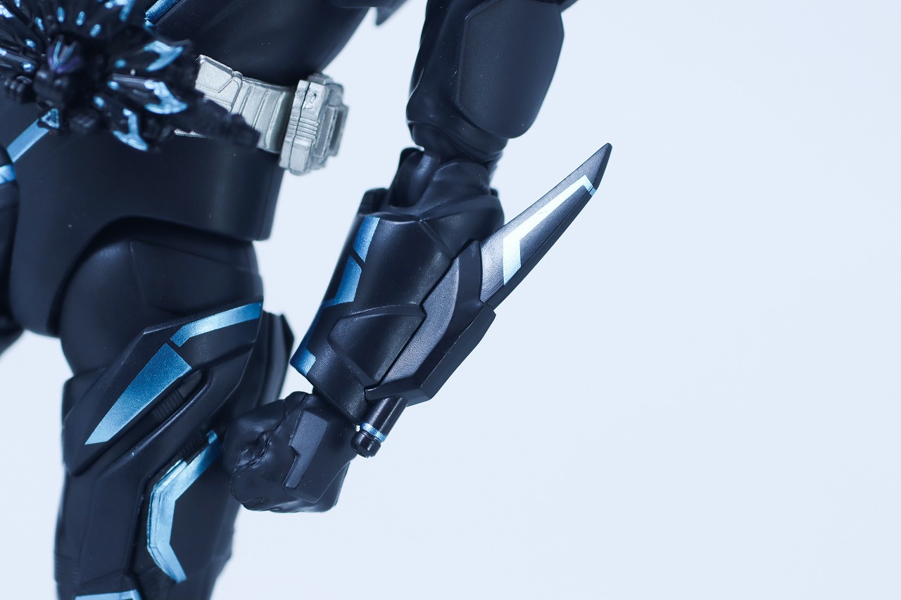 S.H.フィギュアーツ　仮面ライダーXギーツ　クロスギーツ　レビュー　本体