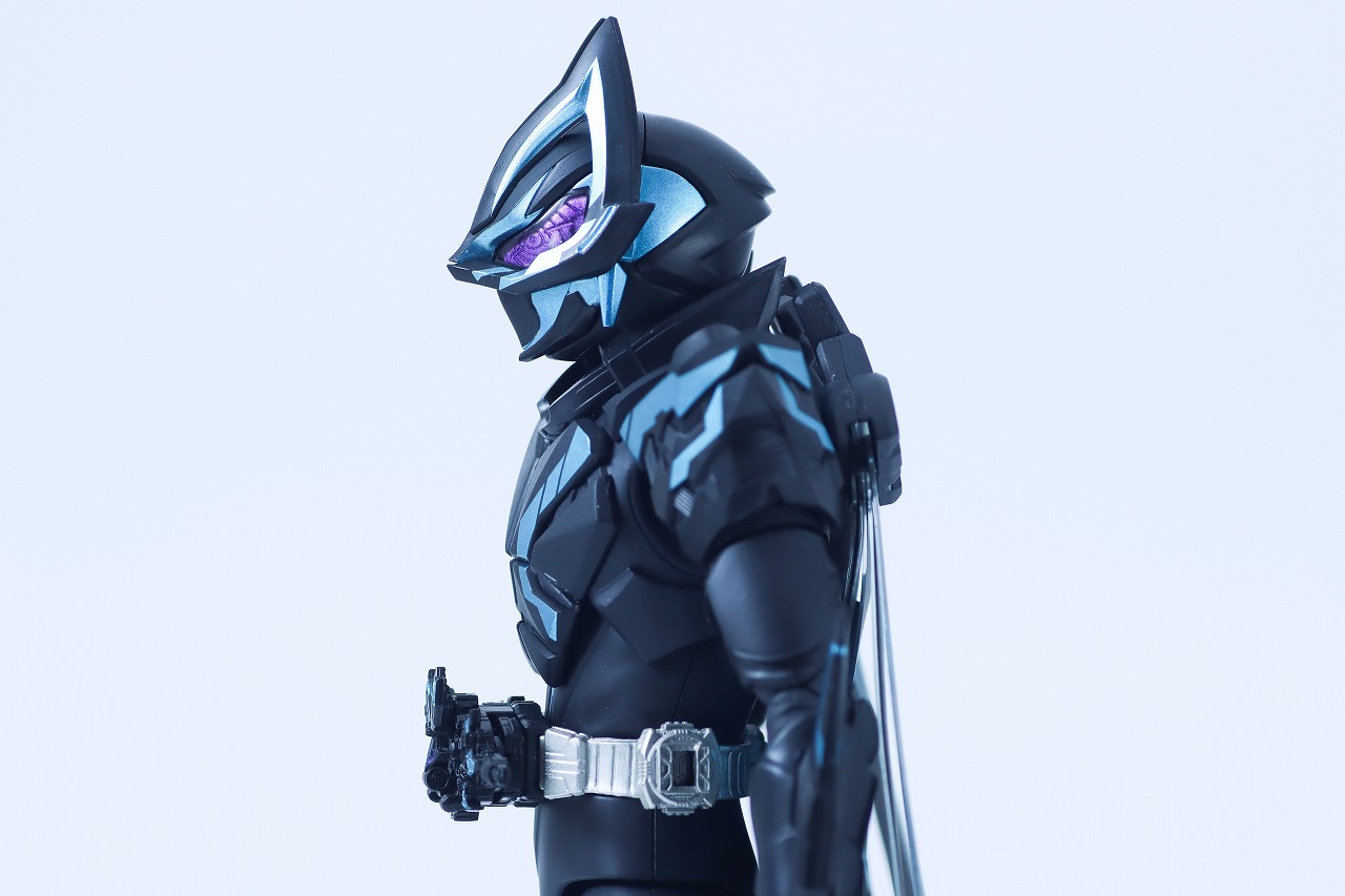 S.H.フィギュアーツ　仮面ライダーXギーツ　クロスギーツ　レビュー　可動範囲