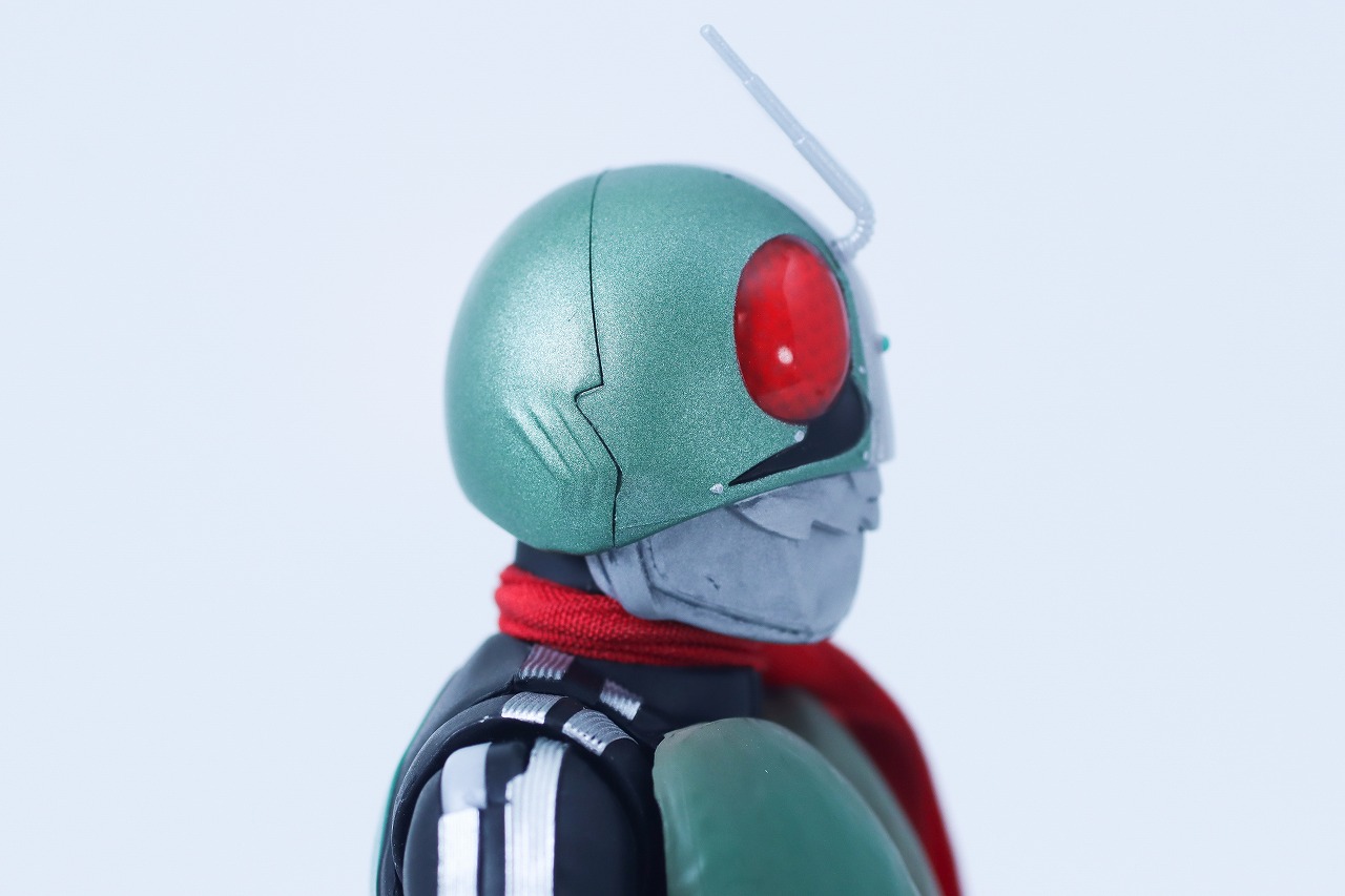 S.H.フィギュアーツ 真骨彫製法　仮面ライダー新1号 栄光の昭和ライダーエディション　レビュー　本体