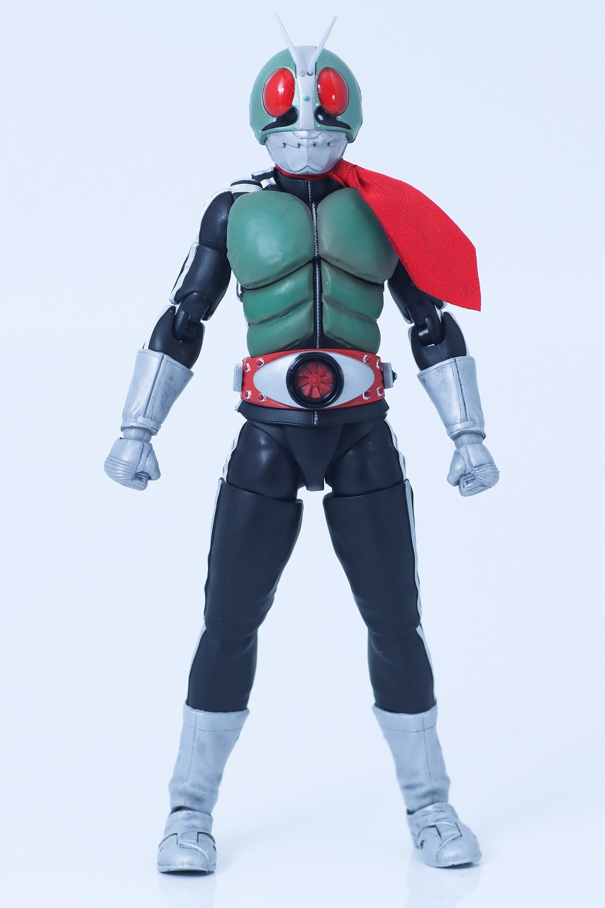 S.H.フィギュアーツ 真骨彫製法　仮面ライダー新1号 栄光の昭和ライダーエディション　レビュー　本体