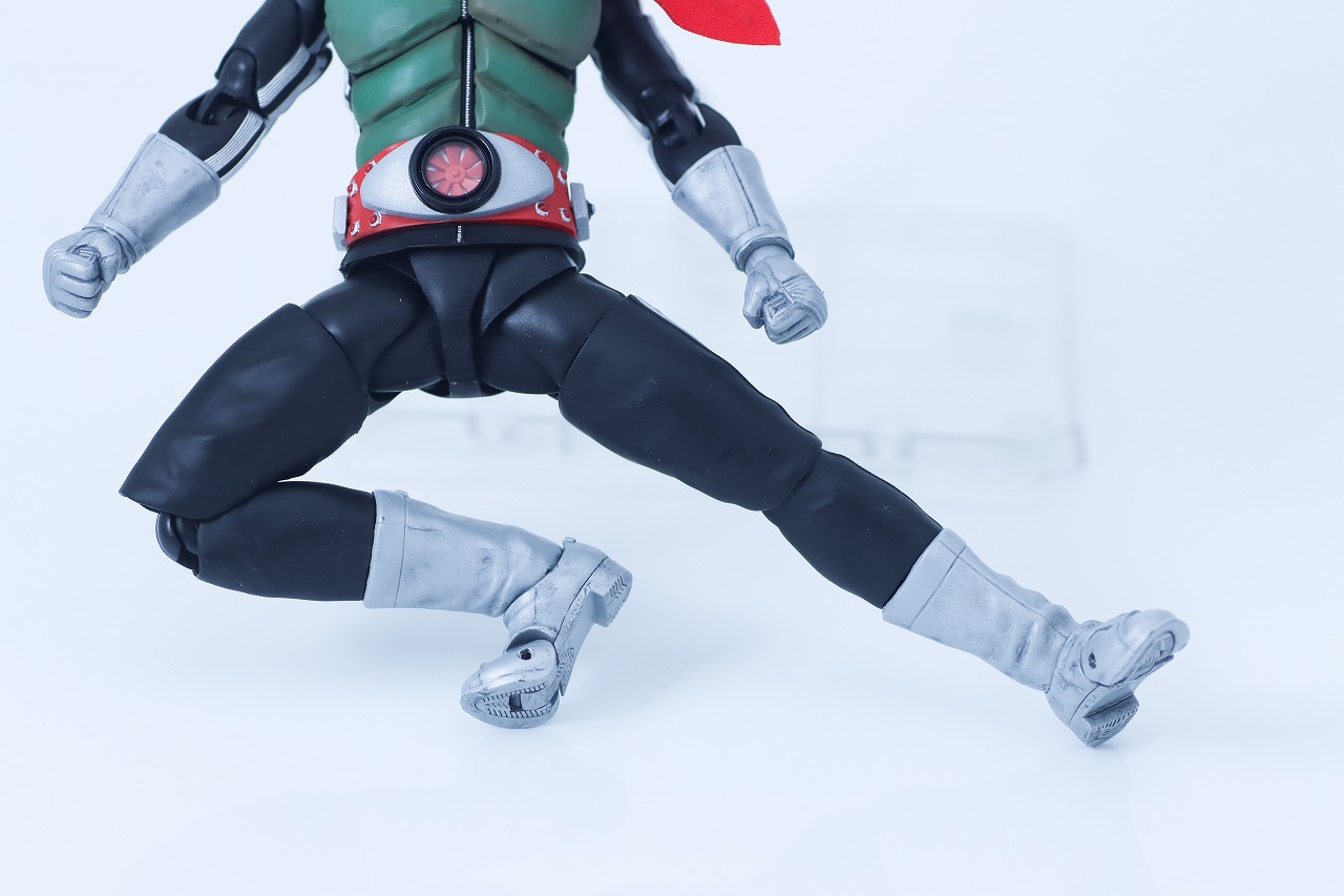 S.H.フィギュアーツ 真骨彫製法　仮面ライダー新1号 栄光の昭和ライダーエディション　レビュー　可動範囲