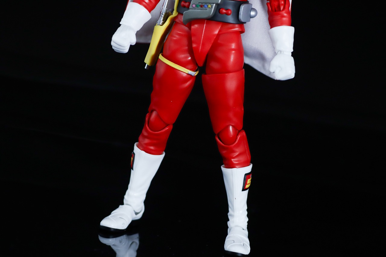 S.H.フィギュアーツ 真骨彫製法　アカレンジャー 50th Anniversary ver.　レビュー　本体