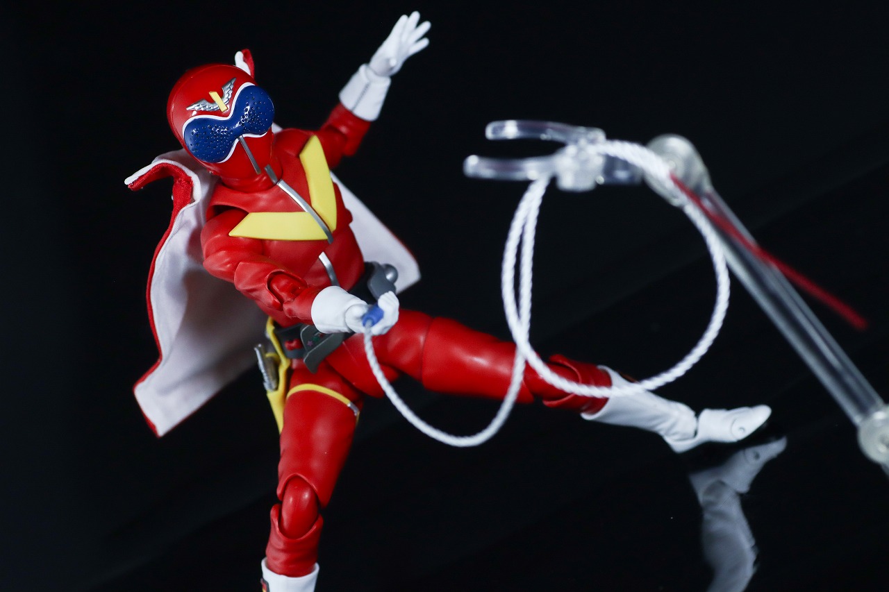 S.H.フィギュアーツ 真骨彫製法　アカレンジャー 50th Anniversary ver.　レビュー　アクション