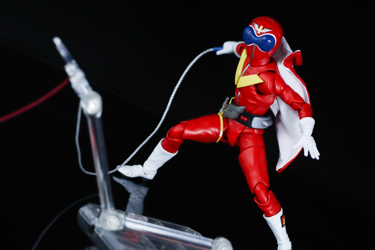 S.H.フィギュアーツ 真骨彫製法　アカレンジャー 50th Anniversary ver.　レビュー　アクション