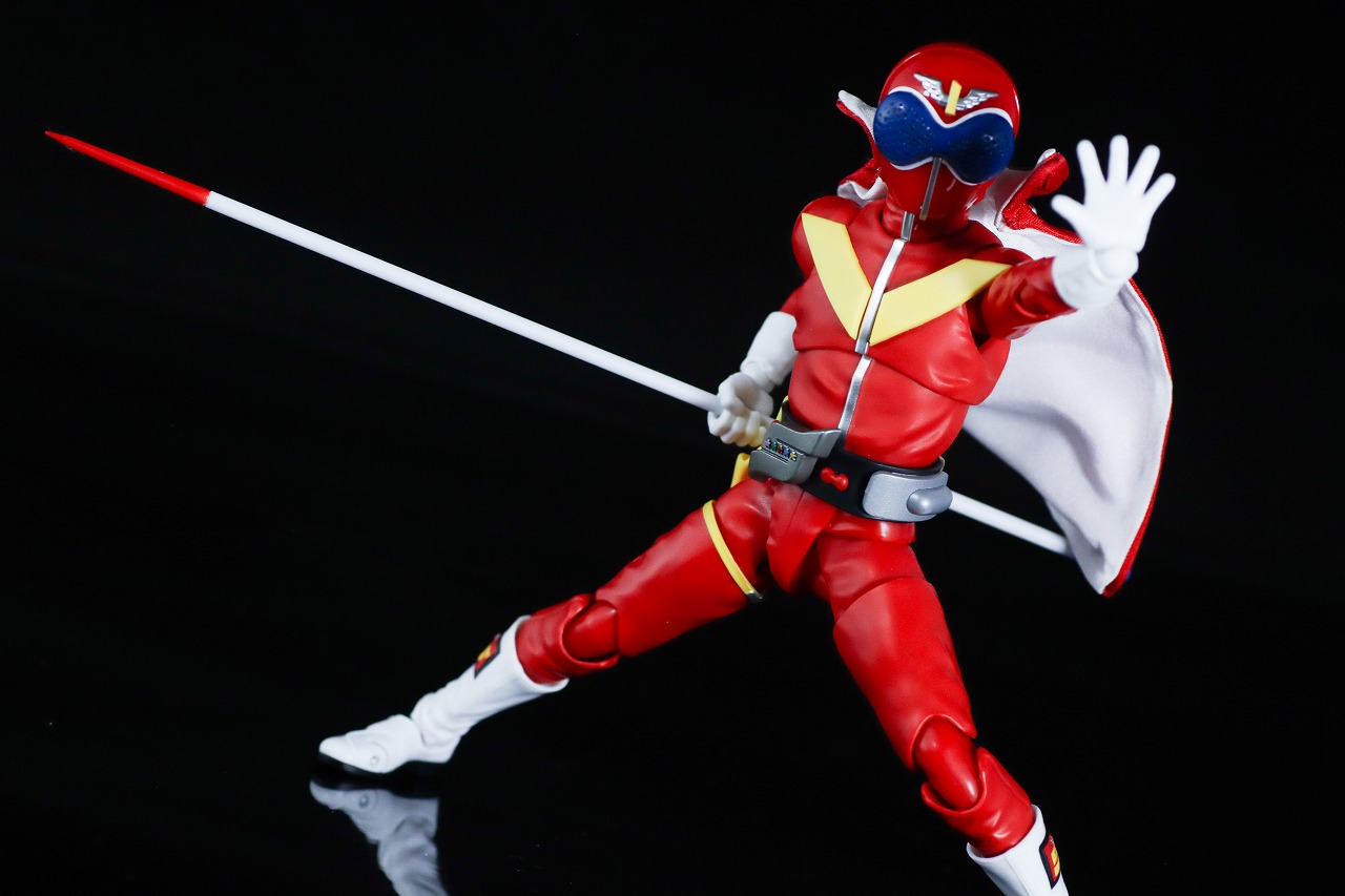 S.H.フィギュアーツ 真骨彫製法　アカレンジャー 50th Anniversary ver.　レビュー　アクション