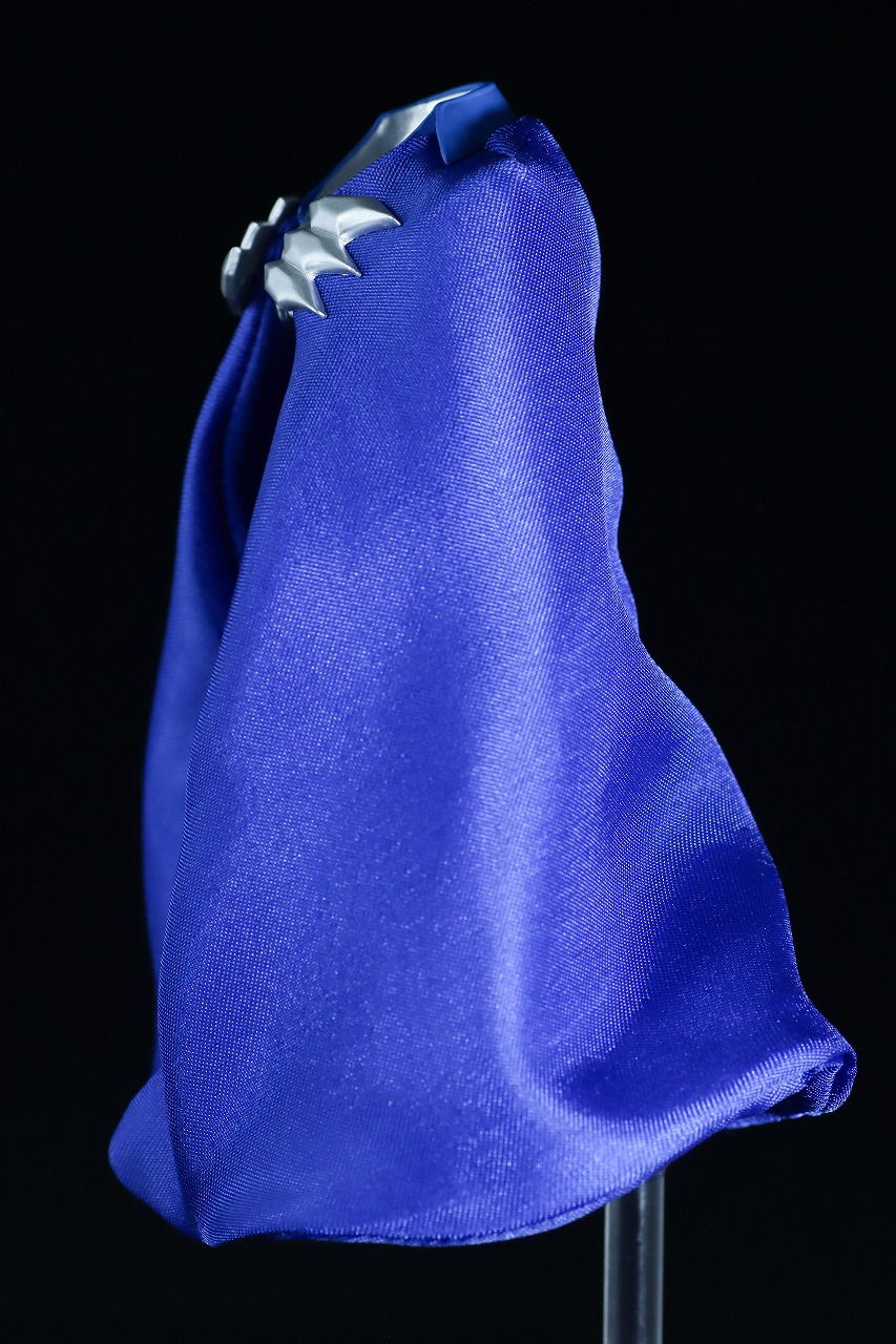 S.H.フィギュアーツ ウルトラゼロマント(ウルトラマン ニュージェネレーション スターズver.) レビュー 本体