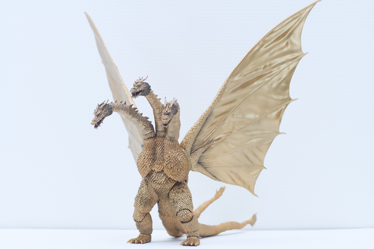 S.H.モンスターアーツ　キングギドラ（1972）　レビュー　本体