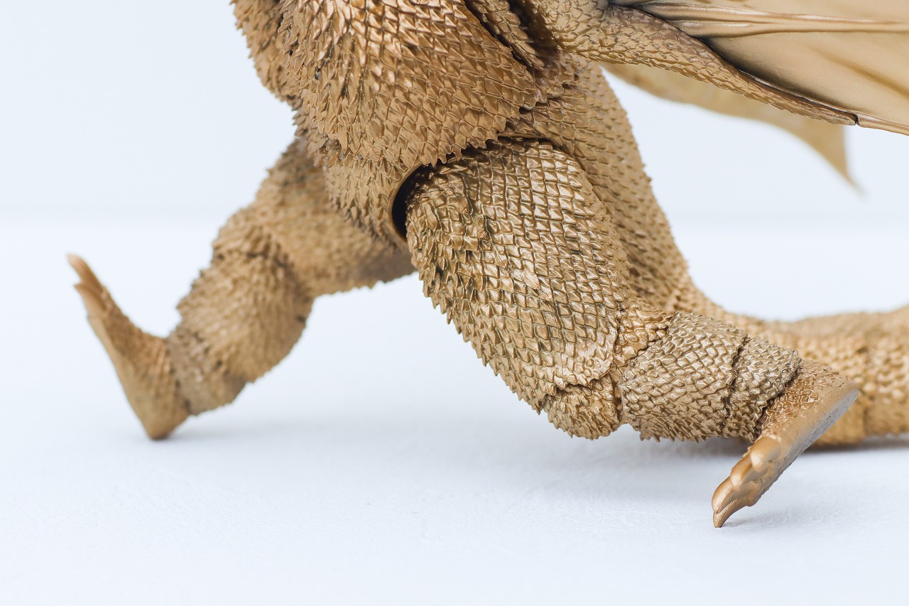 S.H.モンスターアーツ　キングギドラ（1972）　レビュー　可動範囲