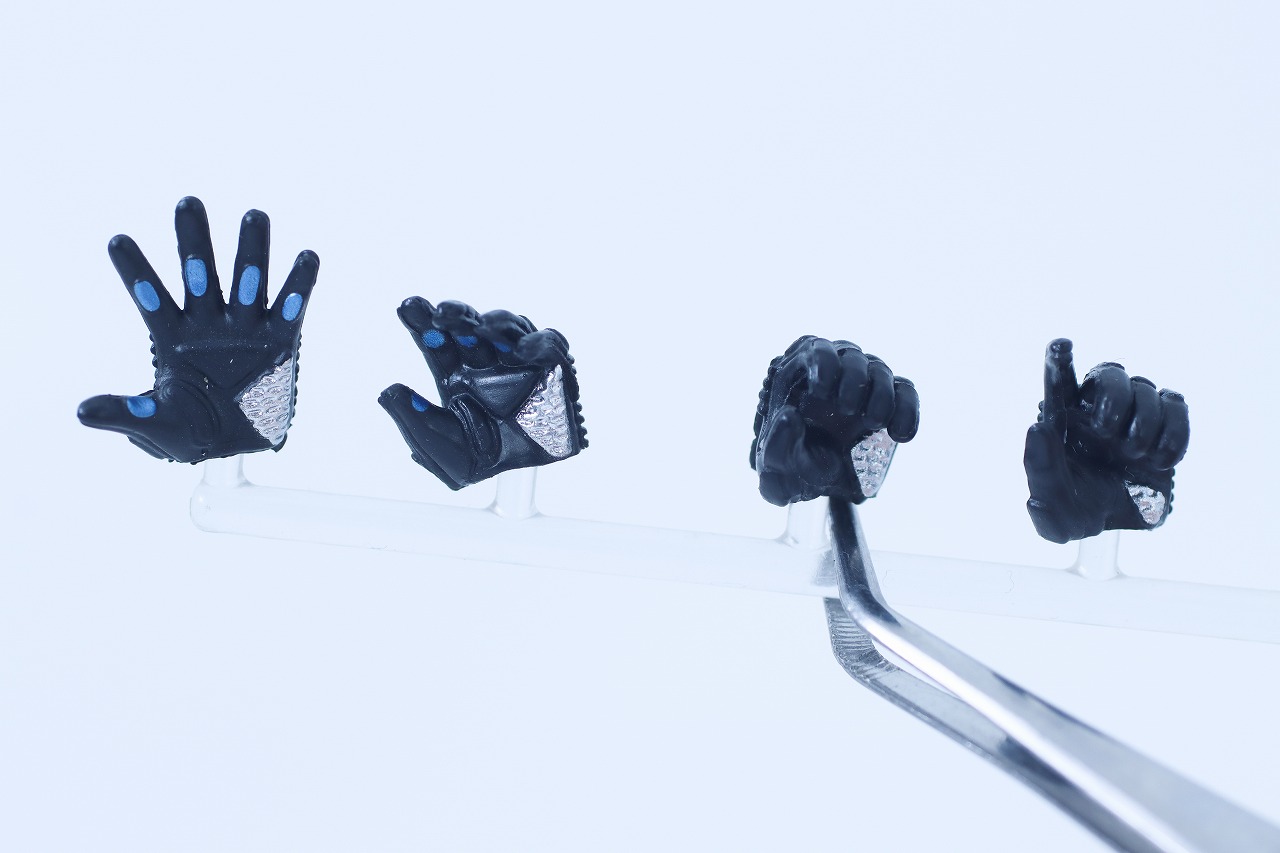 S.H.フィギュアーツ 真骨彫製法　仮面ライダーガタック ハイパーフォーム　レビュー　付属品　手首