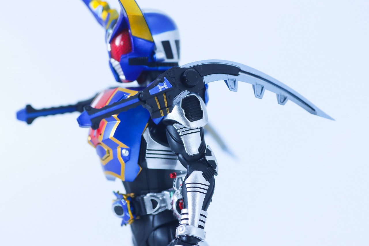 S.H.フィギュアーツ 真骨彫製法　仮面ライダーガタック ハイパーフォーム　レビュー　付属品　ガタックダブルカリバー