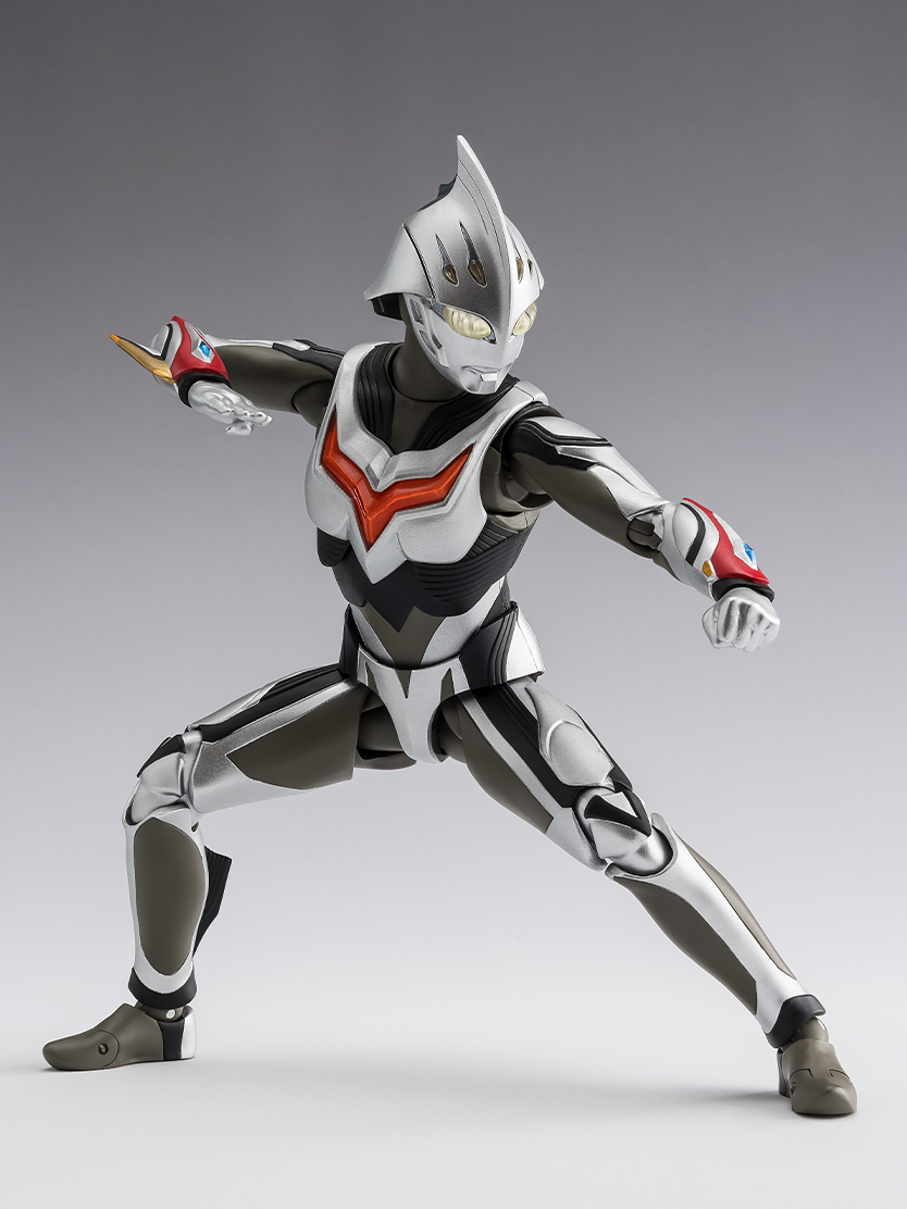 S.H.フィギュアーツ　ウルトラマンネクサス アンファンス