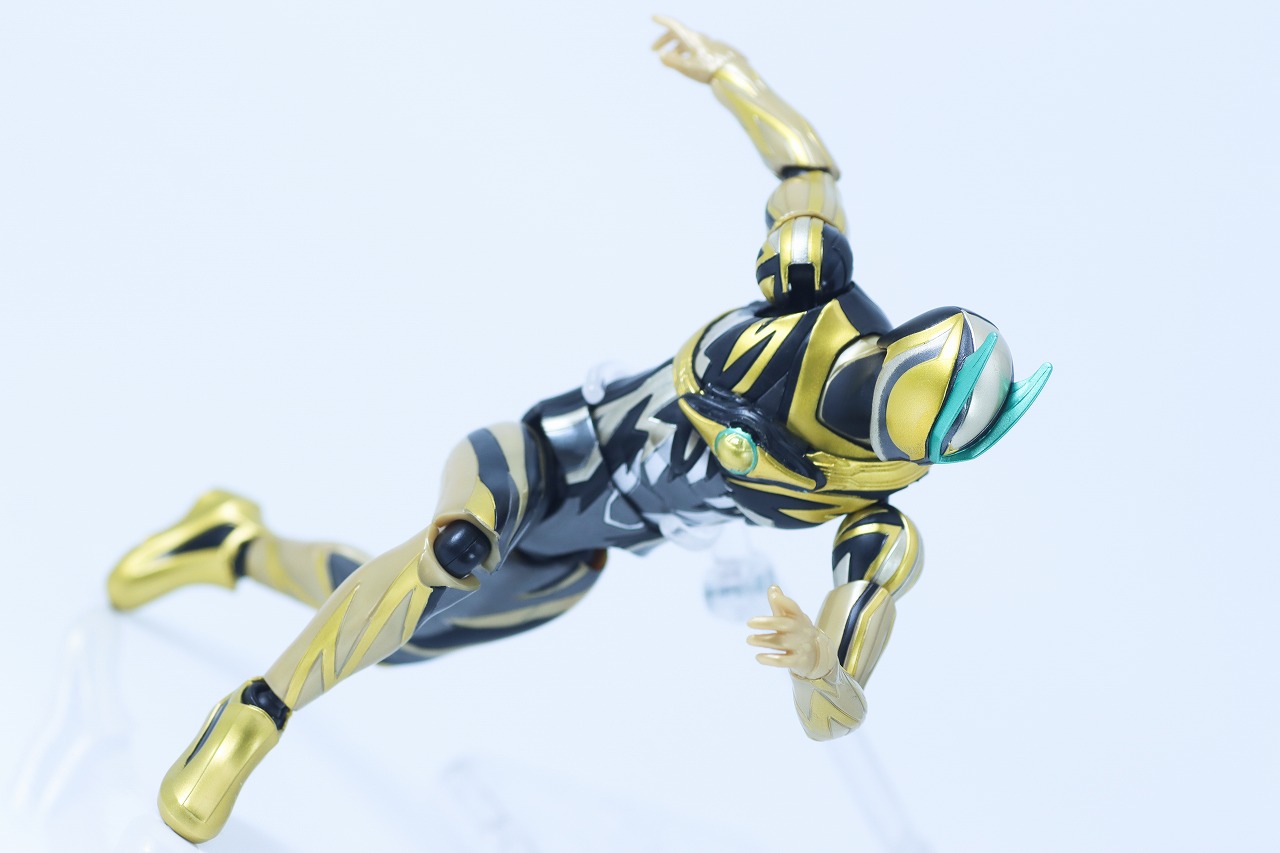 仮面ライダーアクションフィギュア　仮面ライダーゼッツ イナズマプラズマ　レビュー　アクション