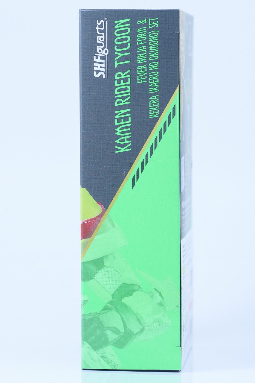 S.H.フィギュアーツ　仮面ライダータイクーン フィーバーニンジャフォーム　ケケラ　カエルの置物セット　レビュー　パッケージ