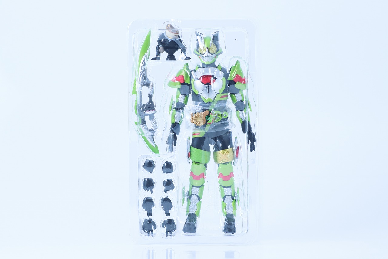 S.H.フィギュアーツ　仮面ライダータイクーン フィーバーニンジャフォーム　ケケラ　カエルの置物セット　レビュー　パッケージ