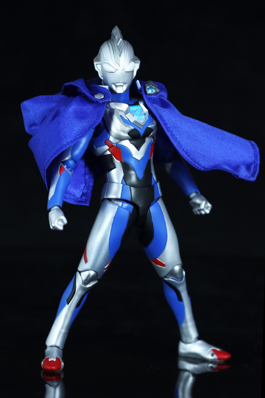 S.H.フィギュアーツ　ニュージェネレーション ウルトラマンケープ　レビュー　本体
