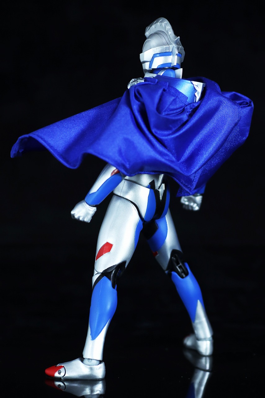 S.H.フィギュアーツ　ニュージェネレーション ウルトラマンケープ　レビュー　本体