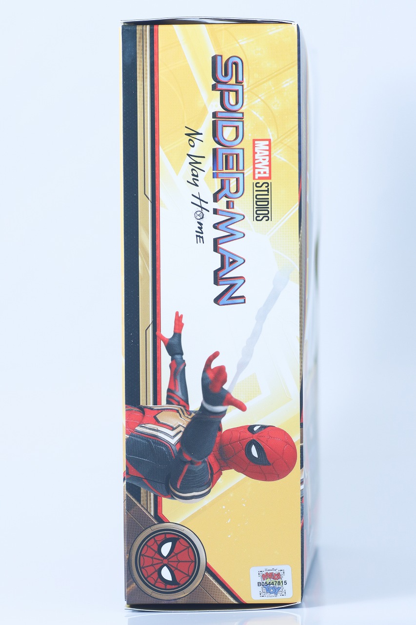 MAFEX　スパイダーマン　インテグレーテッド　スーツ　レビュー　パッケージ