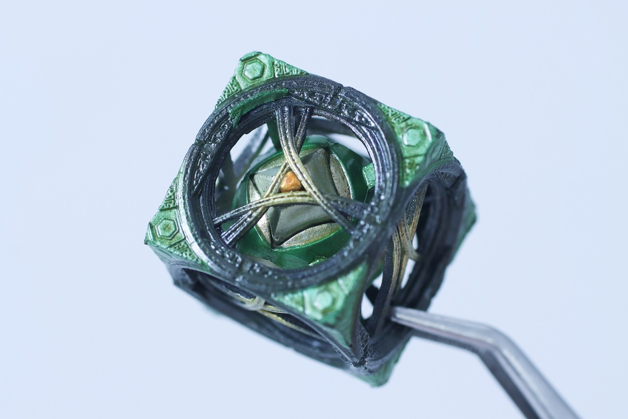 MAFEX　スパイダーマン　インテグレーテッド　スーツ　レビュー　付属品　ボックス