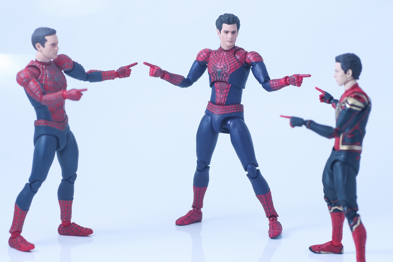 MAFEX　スパイダーマン　インテグレーテッド　スーツ　レビュー　アクション