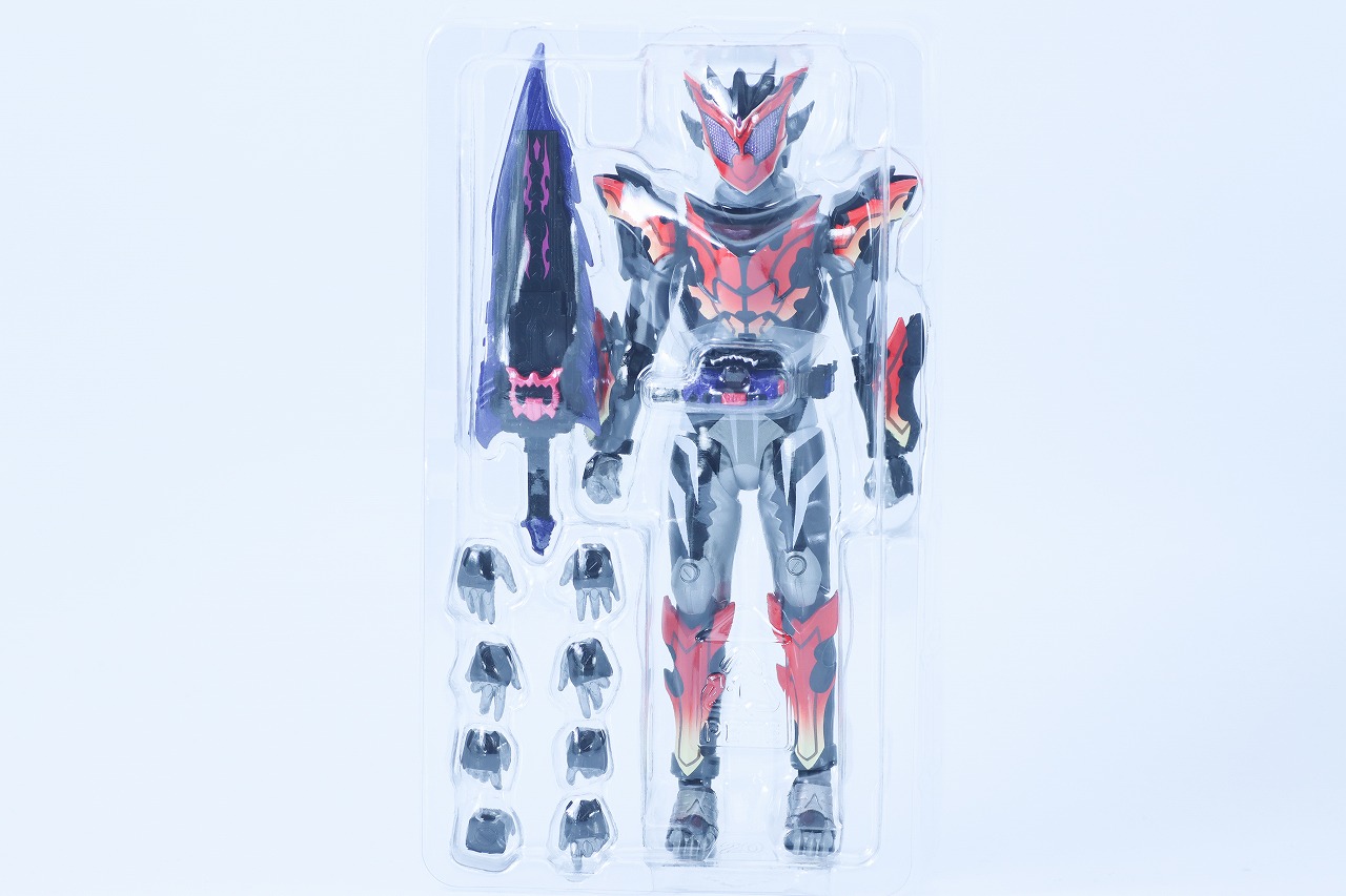 S.H.フィギュアーツ　仮面ライダービターガヴ スパーキングミフォーム　レビュー　パッケージ