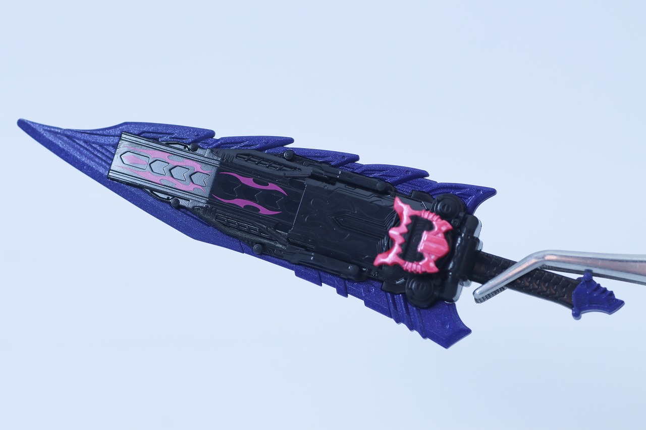 S.H.フィギュアーツ　仮面ライダービターガヴ スパーキングミフォーム　レビュー　付属品　ビターガヴガブレイド