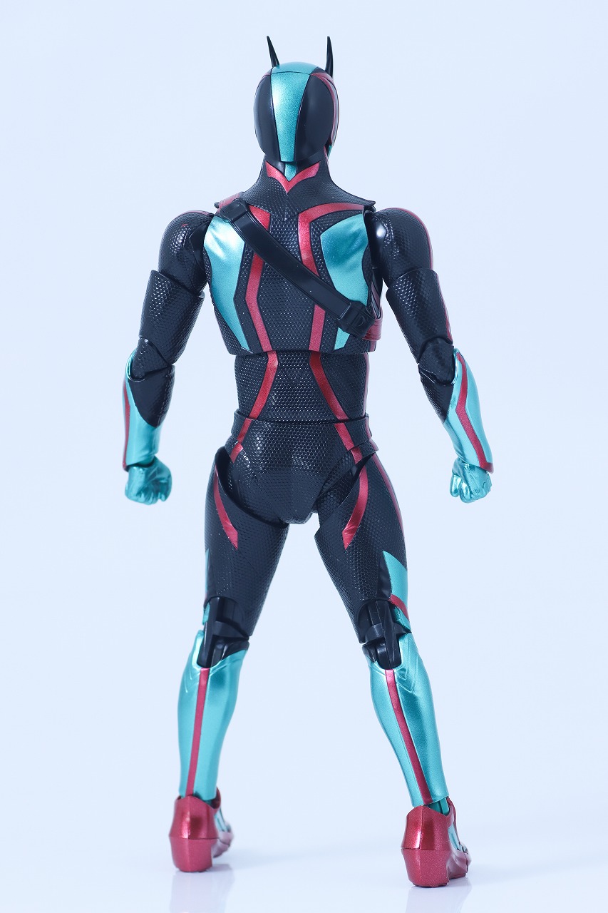 S.Hフィギュアーツ　仮面ライダーゼッツ フィジカムインパクト　レビュー　本体