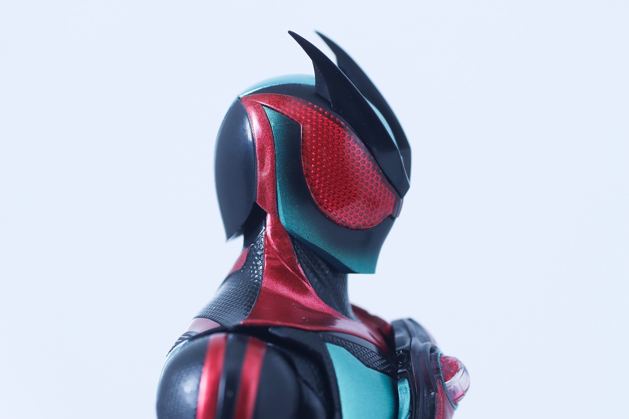 S.Hフィギュアーツ　仮面ライダーゼッツ フィジカムインパクト　レビュー　本体