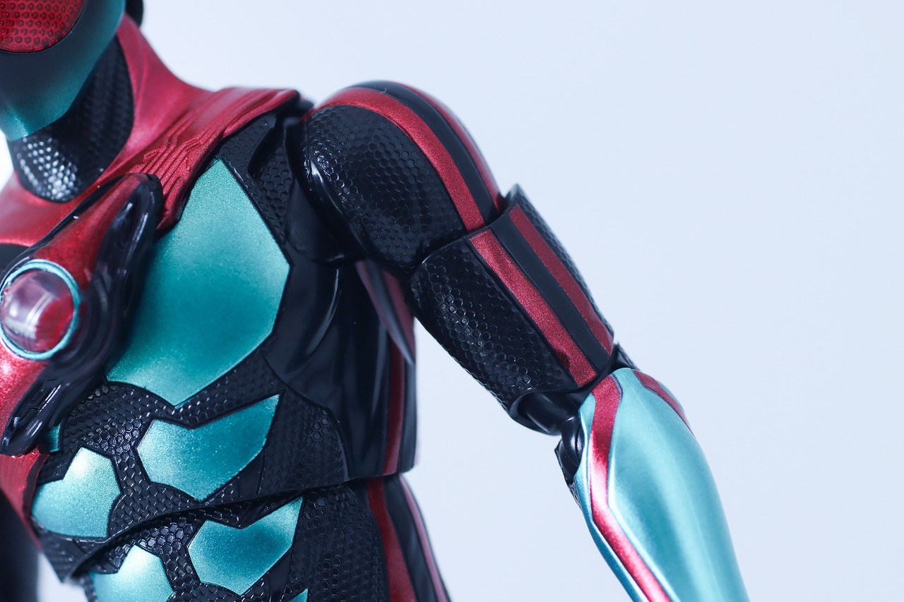 S.Hフィギュアーツ　仮面ライダーゼッツ フィジカムインパクト　レビュー　本体