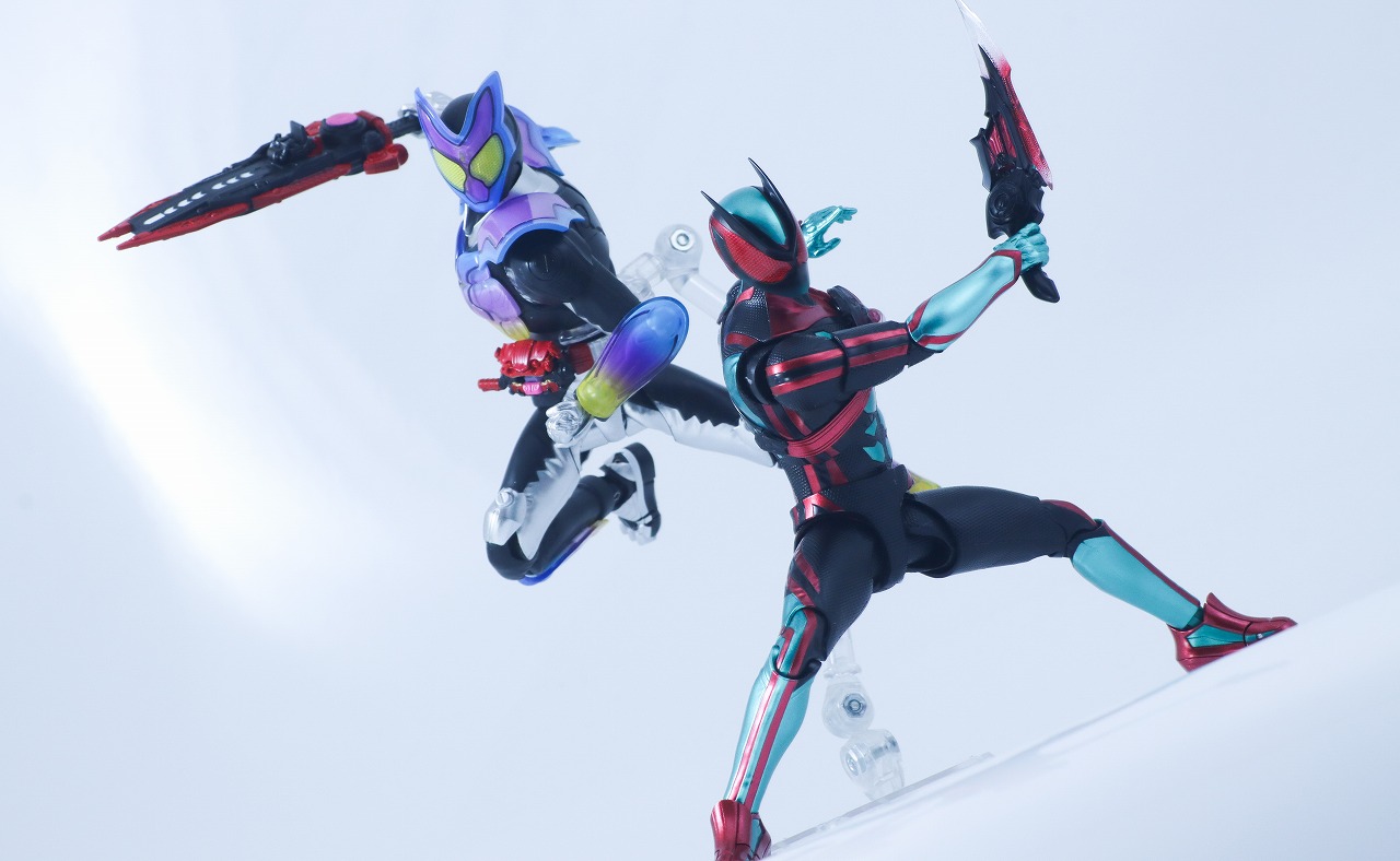 S.Hフィギュアーツ　仮面ライダーゼッツ フィジカムインパクト　レビュー　アクション　仮面ライダーガヴ ポッピングミフォーム