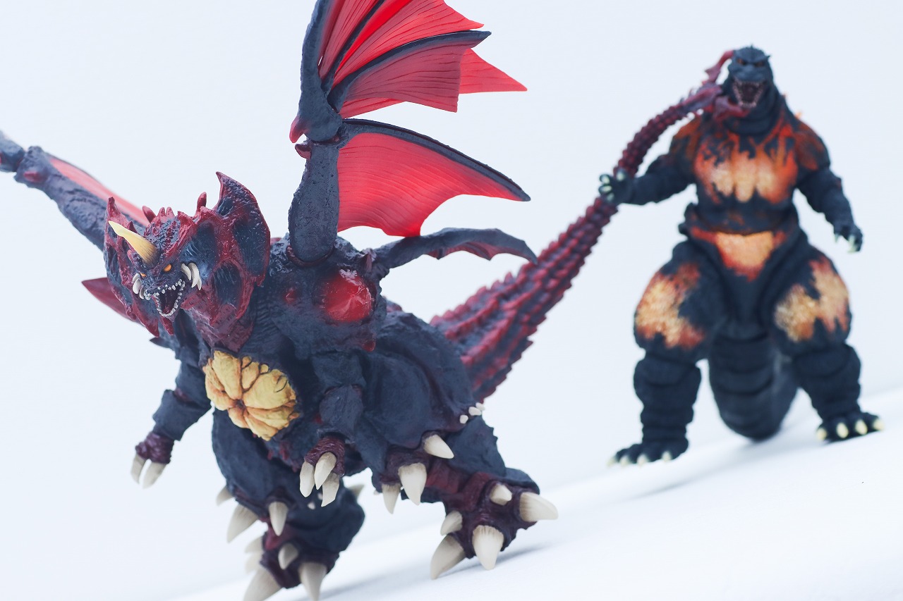 S.H.モンスターアーツ　デストロイア（完全体） 東京臨海副都心決戦ver.　レビュー　アクション　バーニングゴジラ