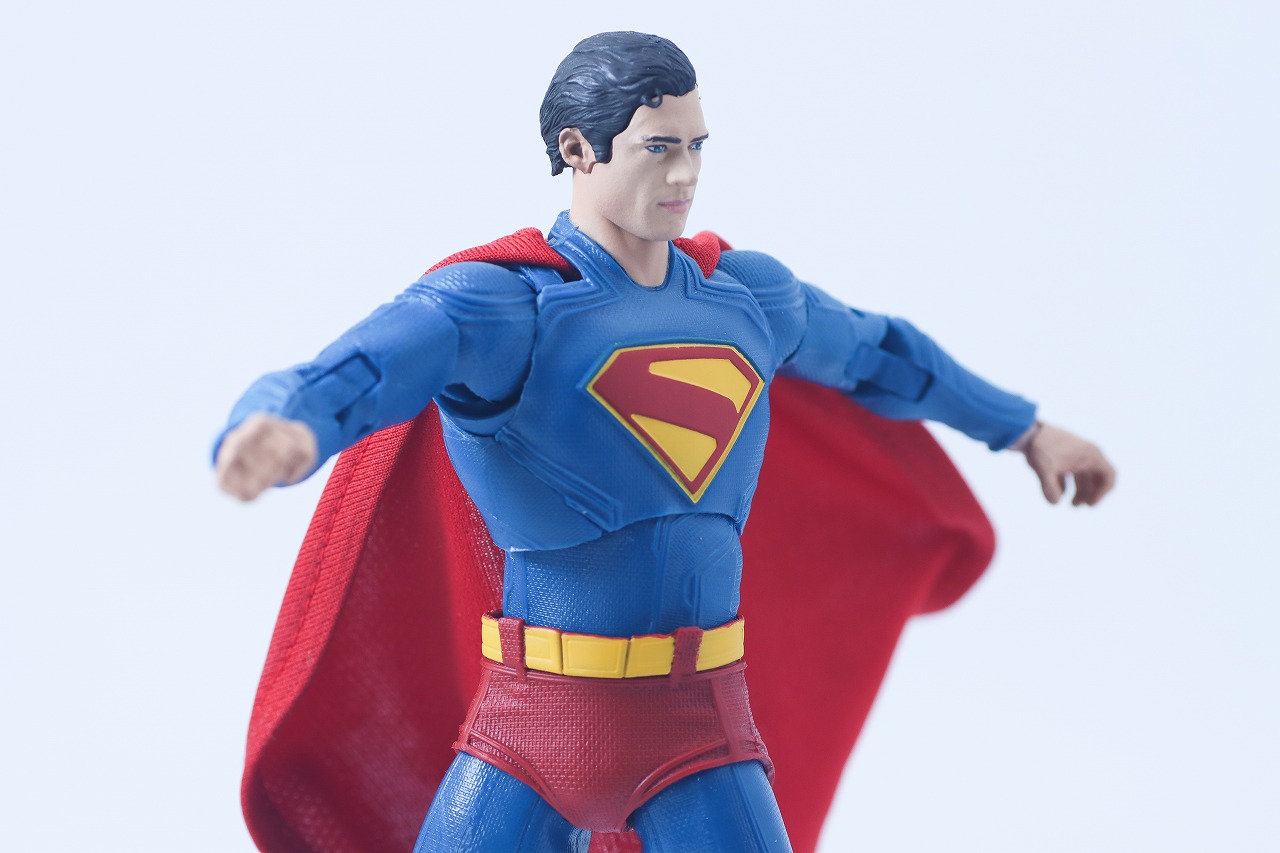 DCマルチバース　スーパーマン＆クリプト（『スーパーマン』）　レビュー　可動範囲